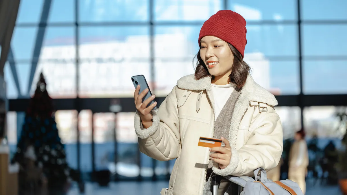 How to Get Mobile Data in South Korea: eSIM, SIM Cards, and Pocket WiFi